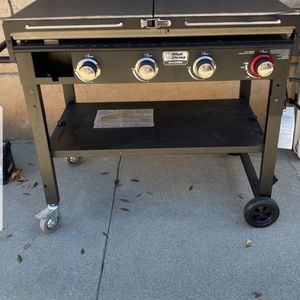 Meet your Posher, Steve